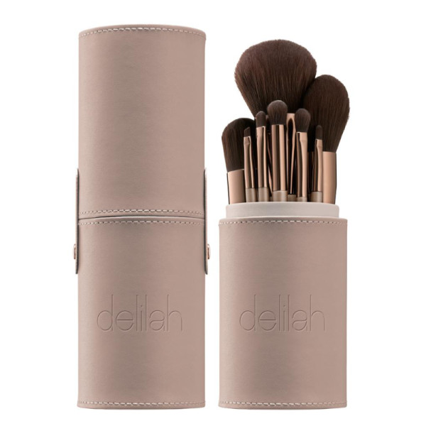 delilah VEGAN BRUSH COLLECTION grima otu komplekts