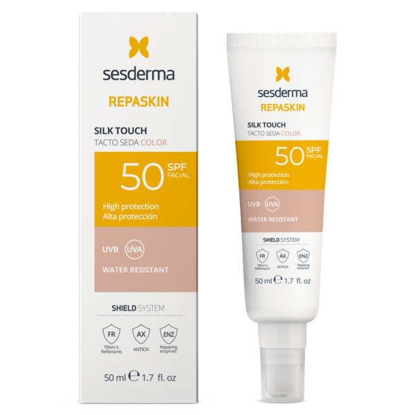 Sesderma Repaskin Silk Touch sauļošanās krēms sejai ar krāsu SPF 50, 50 ml