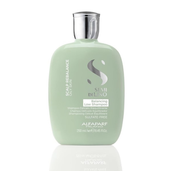 Alfaparf Milano Semi Di Lino Scalp Rebalance Balancing Low šampūns taukainai galvas ādai, 250 ml