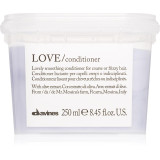 Davines Essential Haircare LOVE Smoothing Conditioner izlīdzinošs kondicionieris nepaklausīgiem matiem, 250 ml