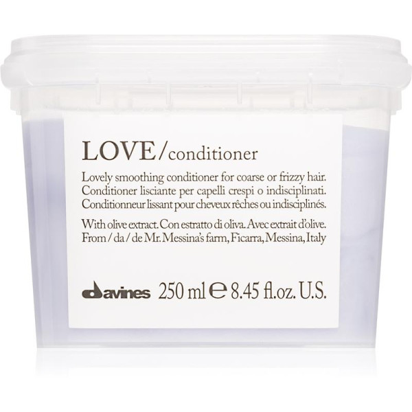 Davines Essential Haircare LOVE Smoothing Conditioner izlīdzinošs kondicionieris nepaklausīgiem matiem, 250 ml