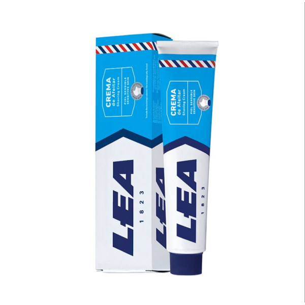 Lea Shaving Cream skūšanās krēmu lieto ar skūšanās otiņu, 100 g